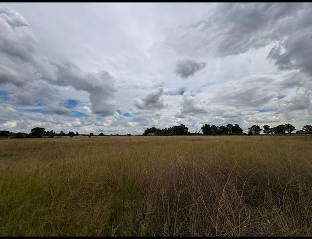 1,983M² VACANT LAND FOR SALE IN VAALPARK